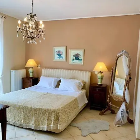 Zose' Luz Villa